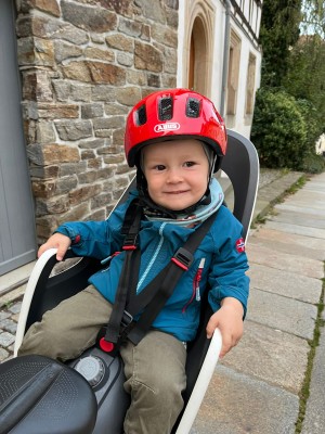 Billede 1 af Andreas vedr. ABUS - Kid's Youn-I 2.0 - Cykelhjelm