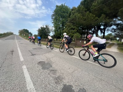 Billede 1 af Melanie vedr. Alé - Women's Versilia Jersey Graphics - Cykeljersey