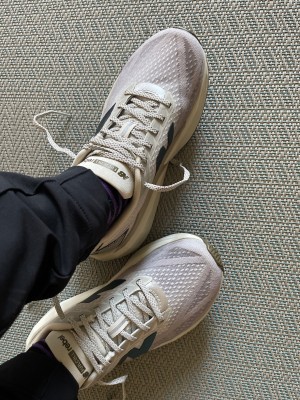 Billede 1 af Anastasiia vedr. New Balance - Women's FuelCell Rebel V5 - Running-sko