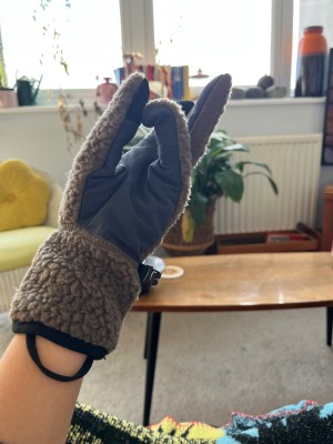 Billede 2 af Danielle vedr. Patagonia - Retro Pile Gloves - Handsker